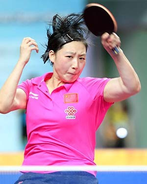 China's Wen Jia, pictured, was beaten by The Netherlands' Li Jie