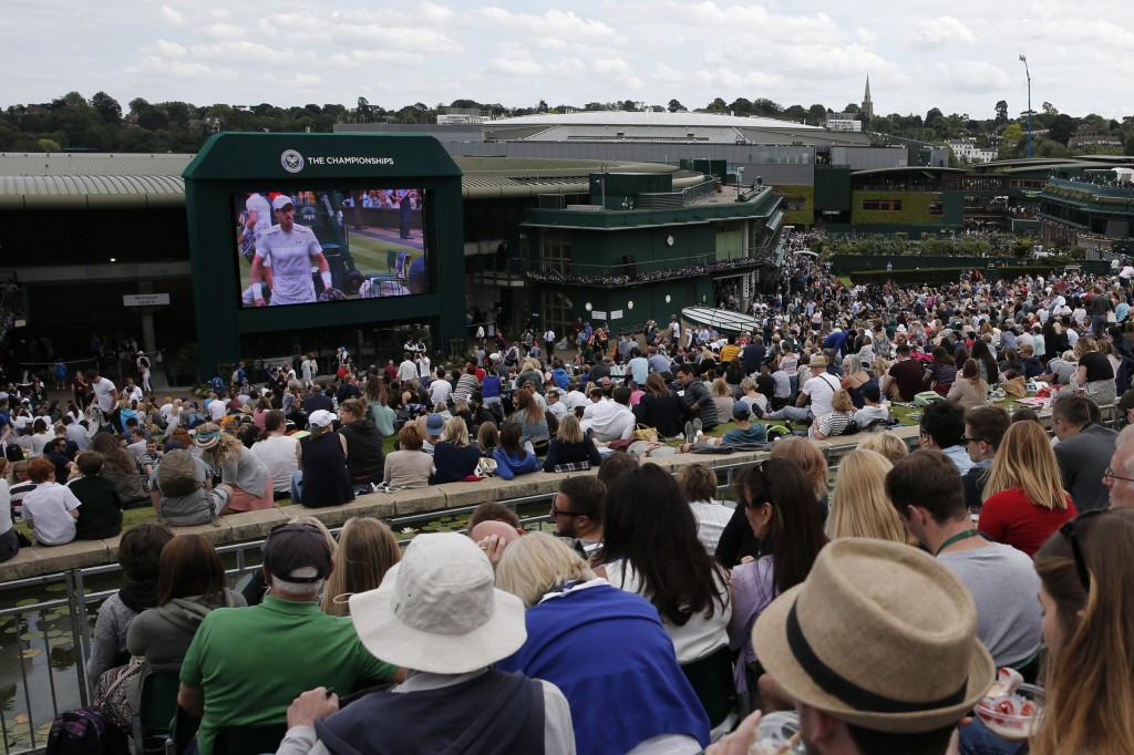 Fans gathered on Murray Mount to watch the action on the big screen ©Getty Images