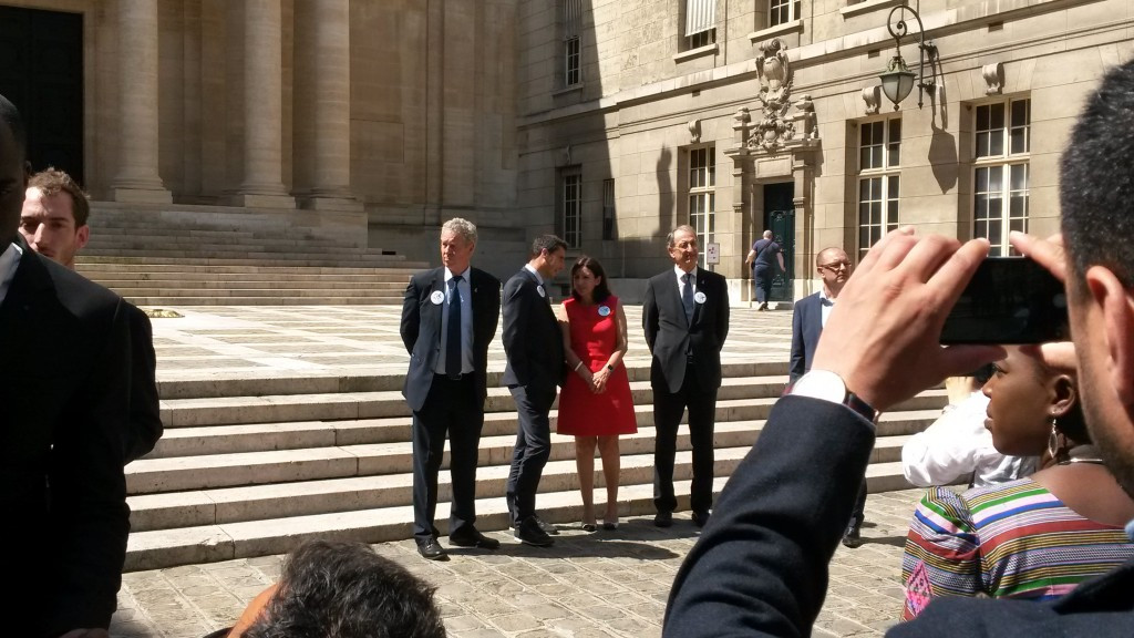 Centre of attention - Paris 2024 co-chairman Tony Estanguet in conversation with the Mayor of Paris, Anne Hidalgo, as they wait for an official photocall in the historic surrounds of the Sorbonne ©ITG