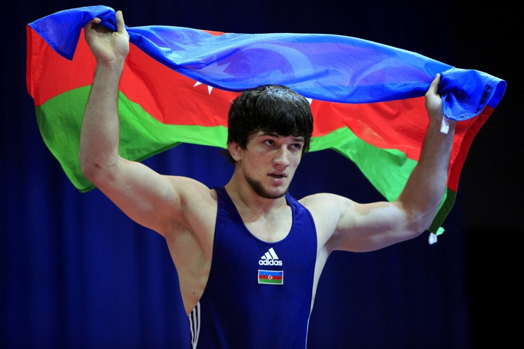 Azerbaijan's Gadzhimurad Magomedsaidov defeated Russia's Batyrbek Tchakulov in the men's freestyle 84kg final at the European Junior Wrestling Championships in Bucharest ©UWW