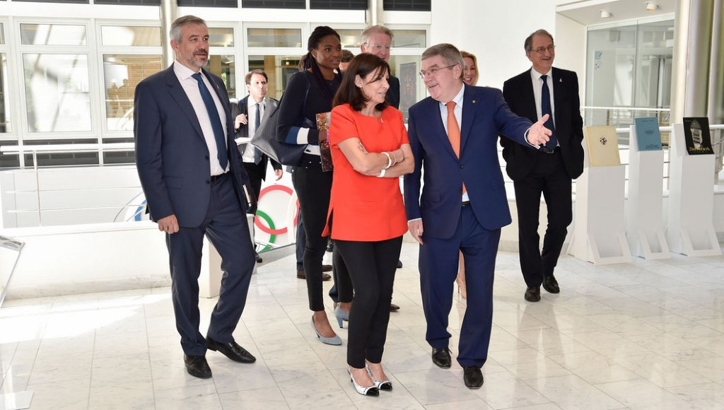 IOC President Thomas Bach has given widespread praise to the Paris 2024 bid after meeting leaders in Lausanne ©Getty Images