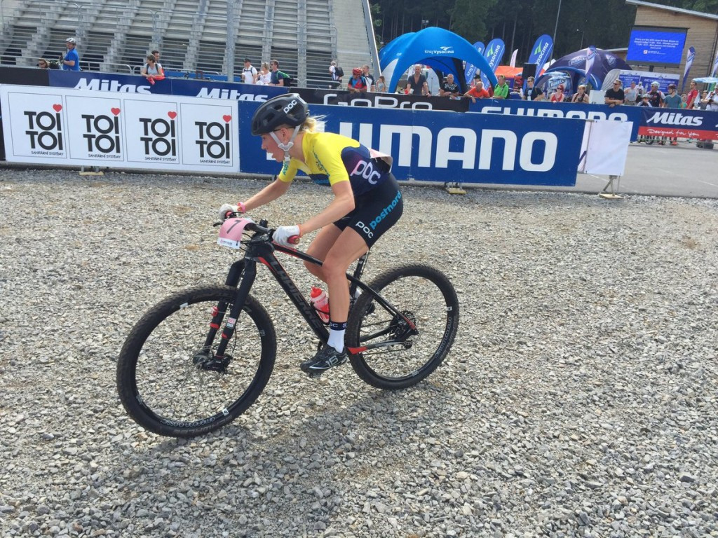 Jansson and Bonnet win junior titles at UCI Mountain Bike World Championships
