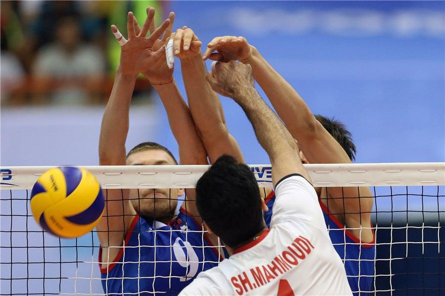FIVB hail key "first step" after groups of women watch World League volleyball in Tehran