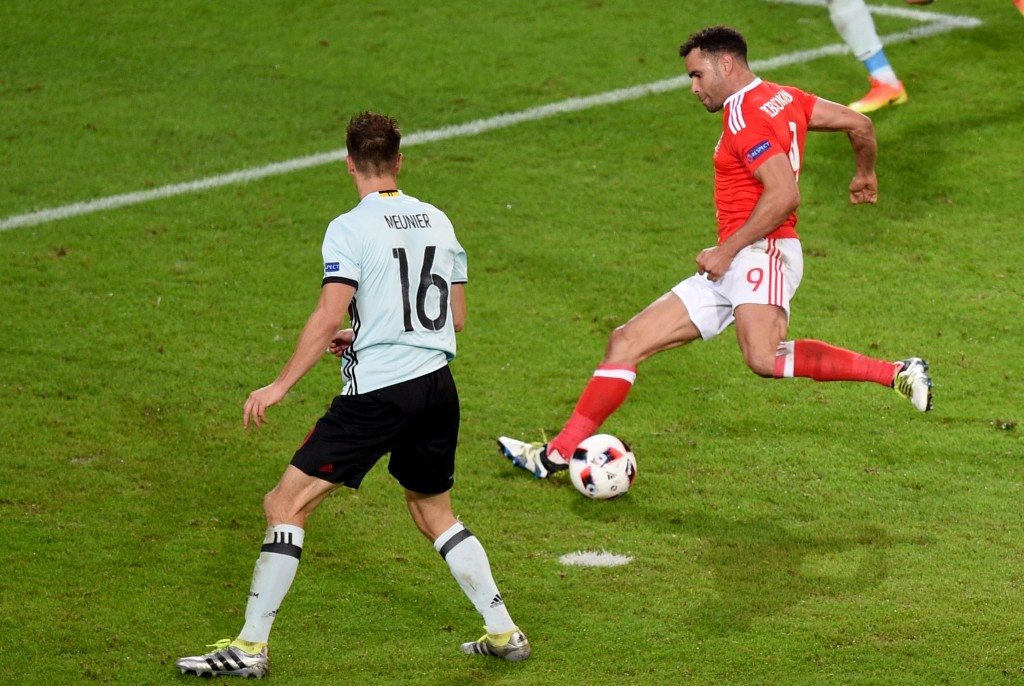 Hal Robson Kanu scored the pick of the three goals ©Getty Images