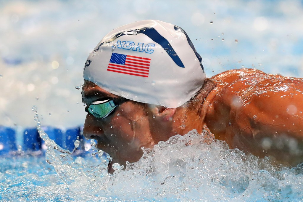 Phelps beats Lochte as both qualify for Rio 2016 at US Olympic Trials
