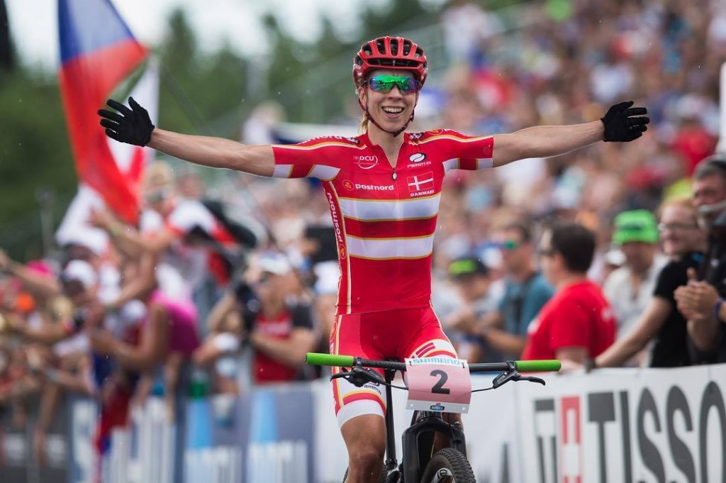 Langvad storms to victory in women's elite race at UCI Mountain Bike World Championships