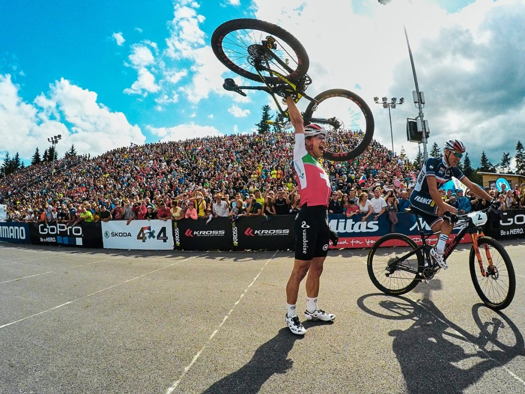 Schurter defends men's elite title as UCI Mountain Bike World Championships conclude