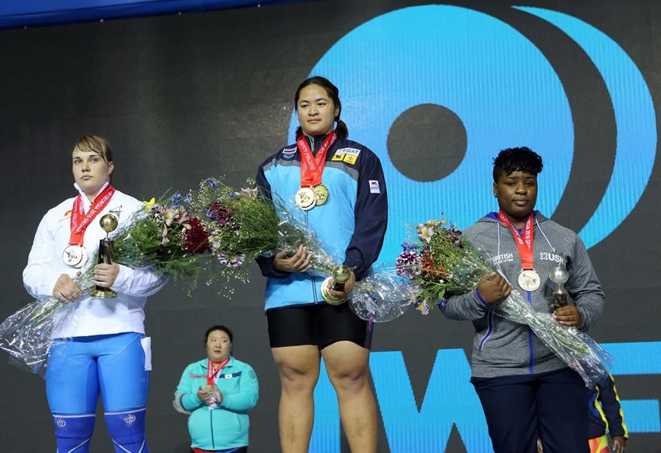 Thailand’s Duangaksorn Chaidee (centre) held off a strong challenge from home favourite Anastasiia Hotfrid (left) to win the women’s over 75kg title on the final day of action at the IWF Junior World Championships in Tbilisi ©IWF