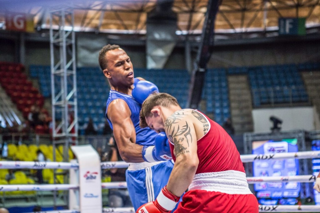 The competition in Vargas is the only opportunity for professional boxers to qualify for Rio 2016 ©AIBA