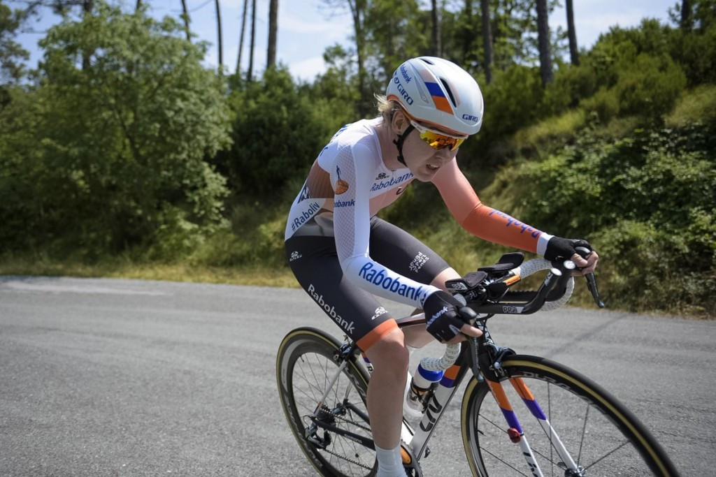 Van Der Breggen moved up to third in the general classification ©UCI