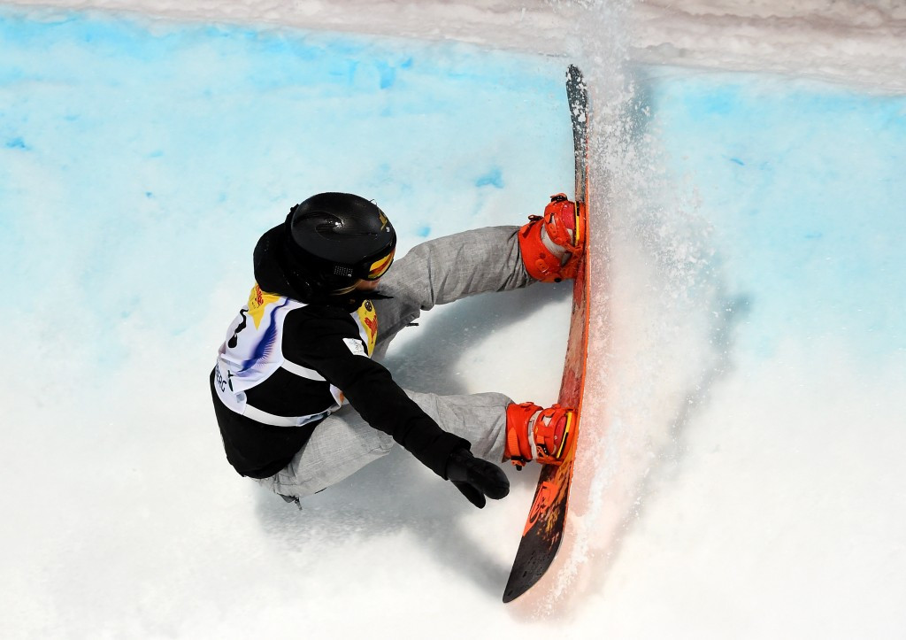Australian snowboard stars to help young talent
