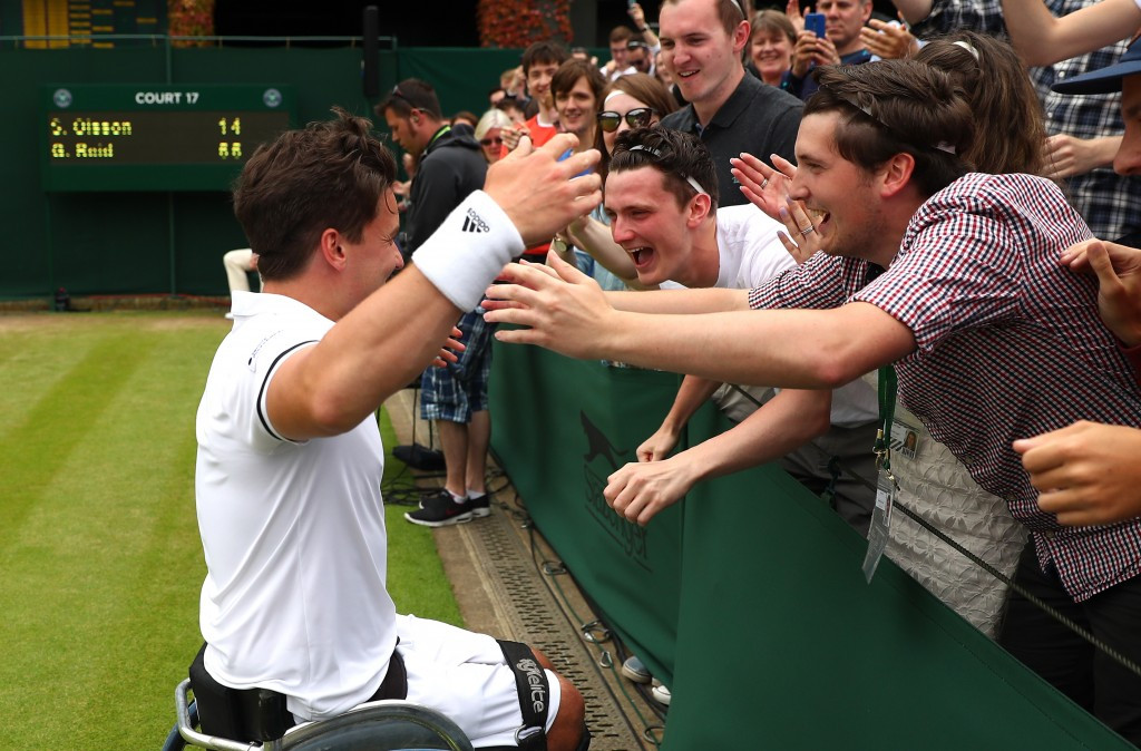 Gordon Reid celebrates with fans following his straight-sets victory ©Getty Images
