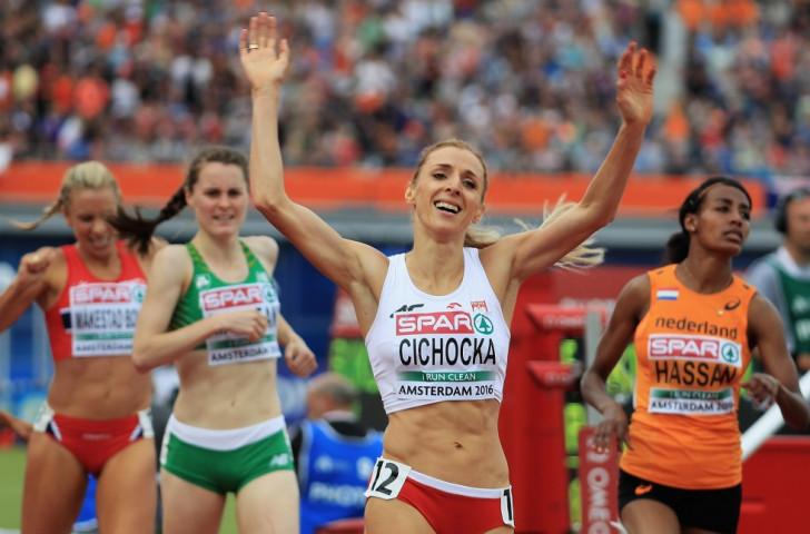 Poland's Angelika Cichocka salutes victory in the 1500m on a final day when her country finished top of the medals table at the 23rd European Athletics Championships ©Getty Images