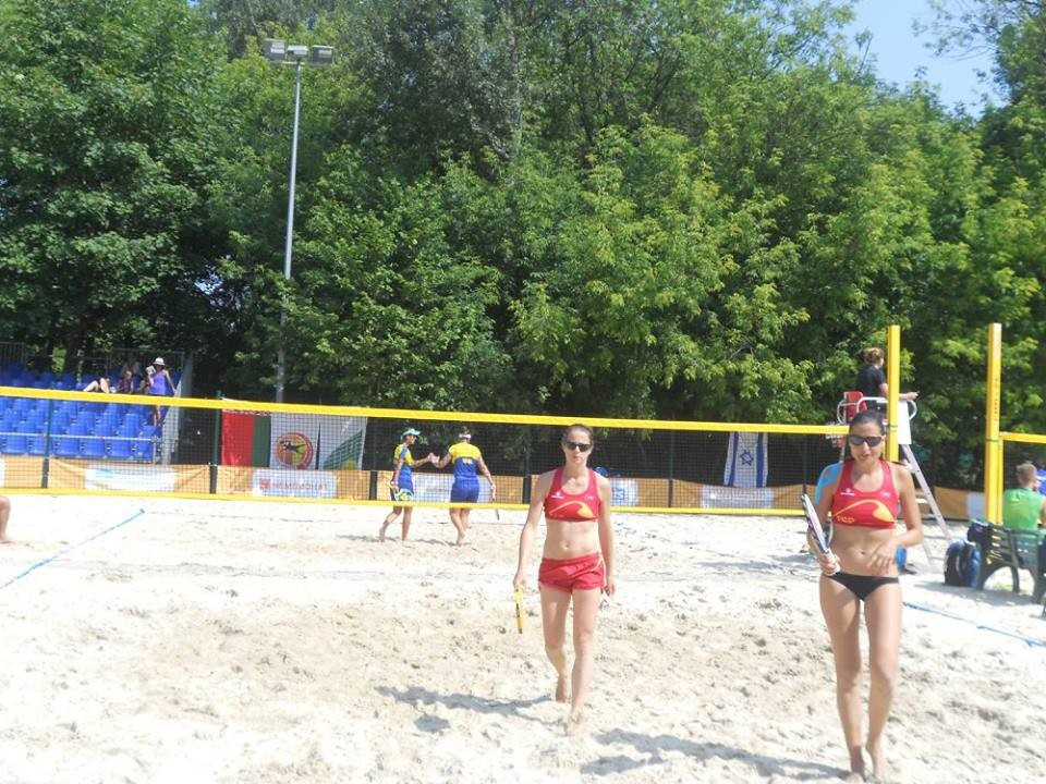 Spain ended Brazil's hopes to set up a semi-final match against hosts Russia ©Facebook/ITF Beach Tennis Tour
