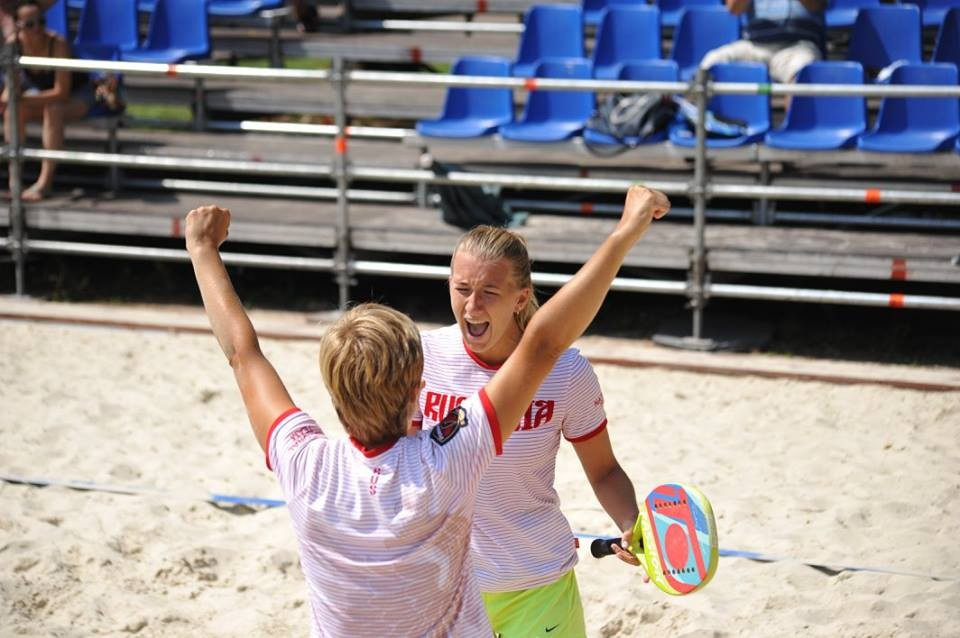 Russia had to fight back on numerous occasions before wrapping up a battling victory ©ITF