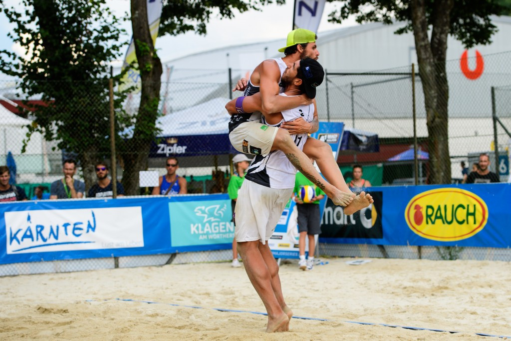 Brazil's Vinicius Gomes and Marcio Guadie earned their quota place ©FIVB
