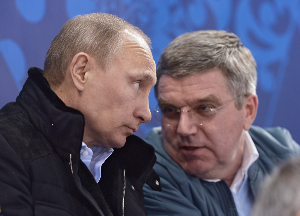 The close relationship of IOC President Thomas Bach (right) with Russian counterpart Vladimir Putin (left) has been called into question after Russia escaped a blanket ban from Rio 2016 ©Getty Images