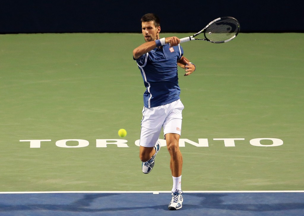 Djokovic advances to quarter-finals at Rogers Cup