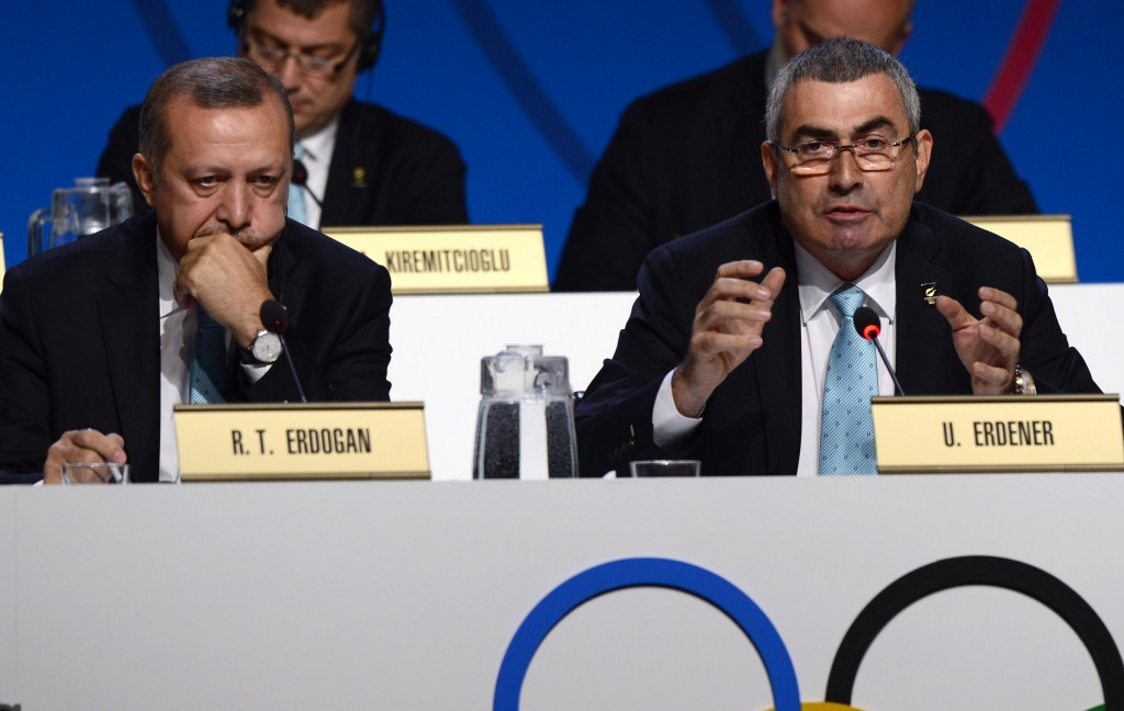 Uğur Erdener, right, alongside Turkish President Recep Tayyip Erdoğan at the 2013 IOC Session, is among a three-strong panel which will decide on the eligibility of Russian athletes for Rio 2016 ©Getty Images