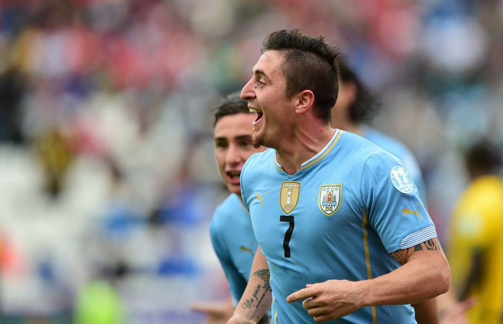 Uruguay make winning start to Copa América defence