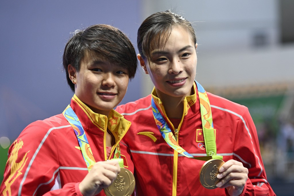 Wu wins record-breaking fourth straight Olympic gold as China dominate women's 3m synchronised springboard final at Rio 2016