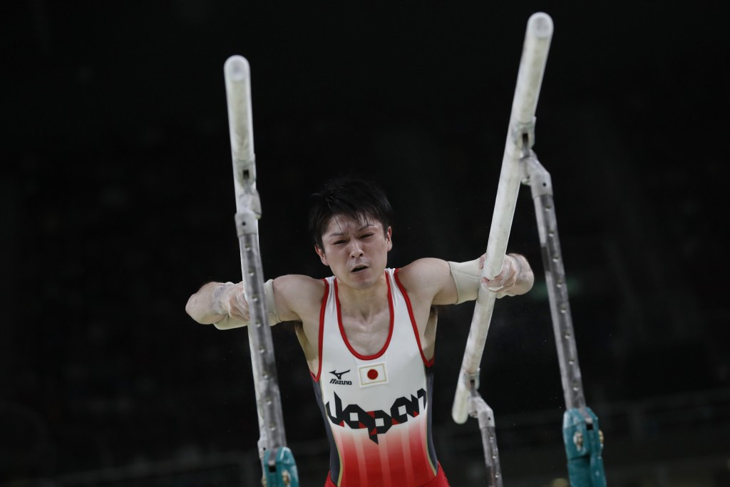 Kōhei Uchimura successfully defended his all-around gymnastics title ©Getty Images