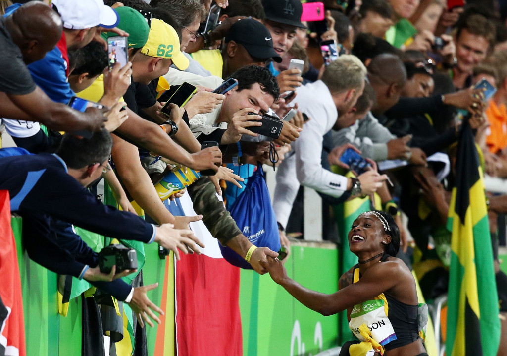 Elaine Thompson of Jamaica celebrates 100m gold ©Getty Images