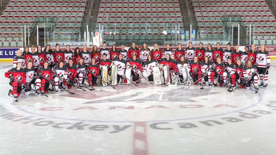 The development team will open its series against the United States on Wednesday, August 17, while the puck drops for the under-18 team a day later ©Hockey Canada
