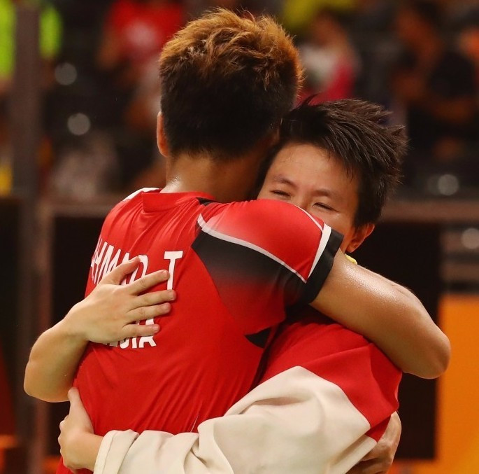Indonesia won the first Olympic badminton gold of Rio 2016 after Tontowi Ahmad and Liliyana Natsir eased to the mixed doubles title ©Getty Images