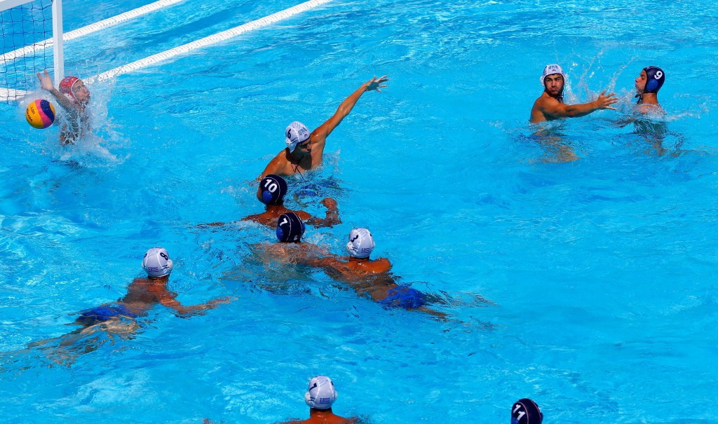 Men's water polo reached the knock-out phase