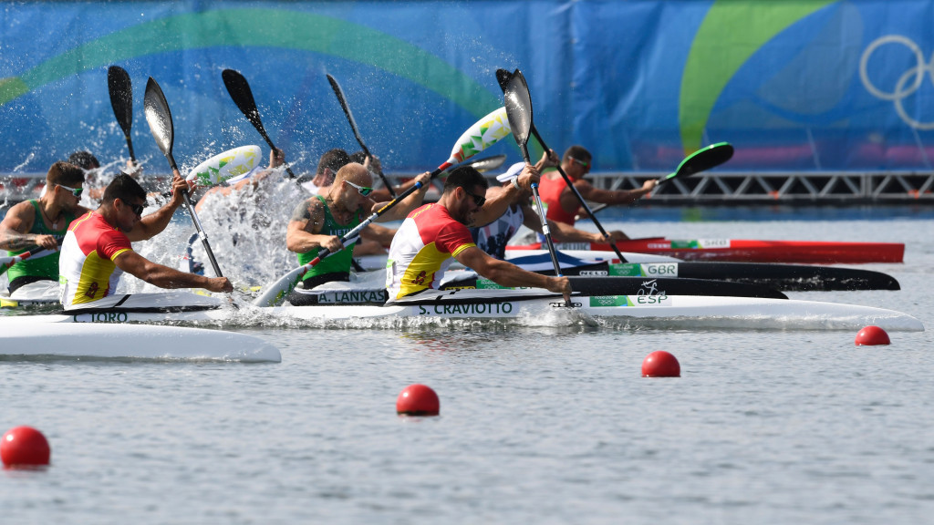 Spain's Saul Craviotto and Cristian Toro won the gold medal in the men's double kayak 200m ©Getty Images