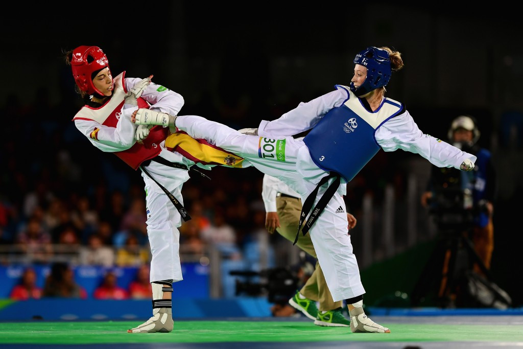 Jade Jones (right) was too accurate and too clinical for Eva Calvo Gomez ©Getty Images