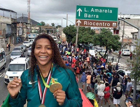 Judoka Rafaela Silva, the winner of Brazil’s first gold medal at Rio 2016, has returned to the favela where she was born in the Olympic host city to share her success with its inhabitants ©IJF