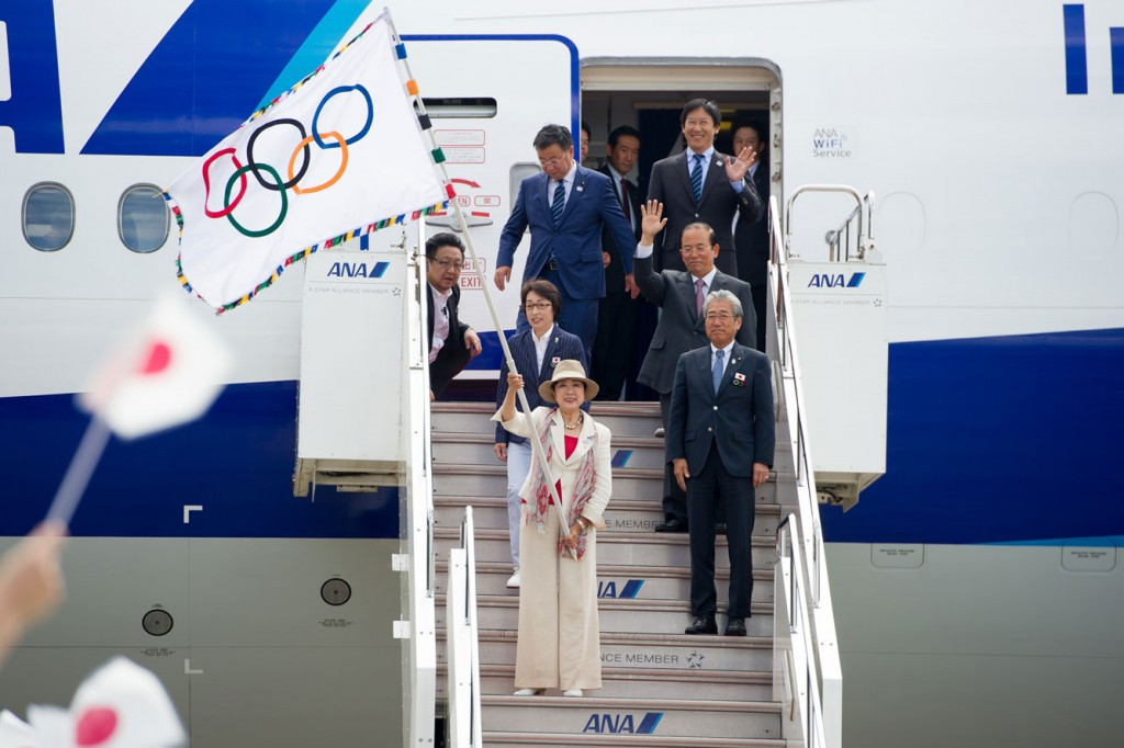 The Olympic Flag has today arrived in 2020 Games host city Tokyo after travelling more than 18,000 kilometres from Rio de Janeiro ©Tokyo 2020