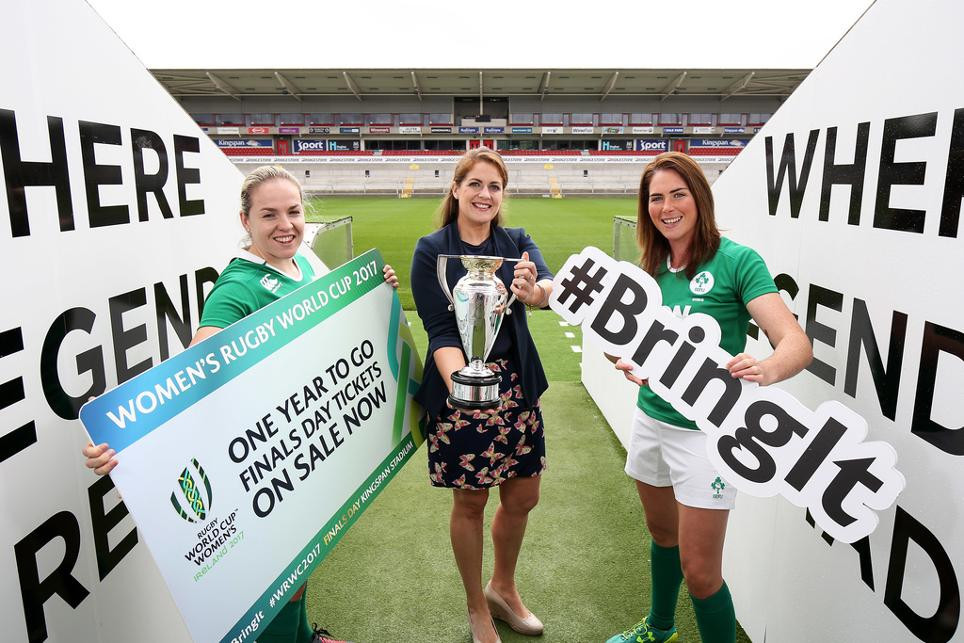 Ireland captain helps launch ticket sales for 2017 Women's Rugby World Cup