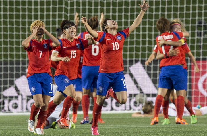 South Korea progressed to the knockout round for the first time in their history with a 2-1 win over Spain ©Getty Images