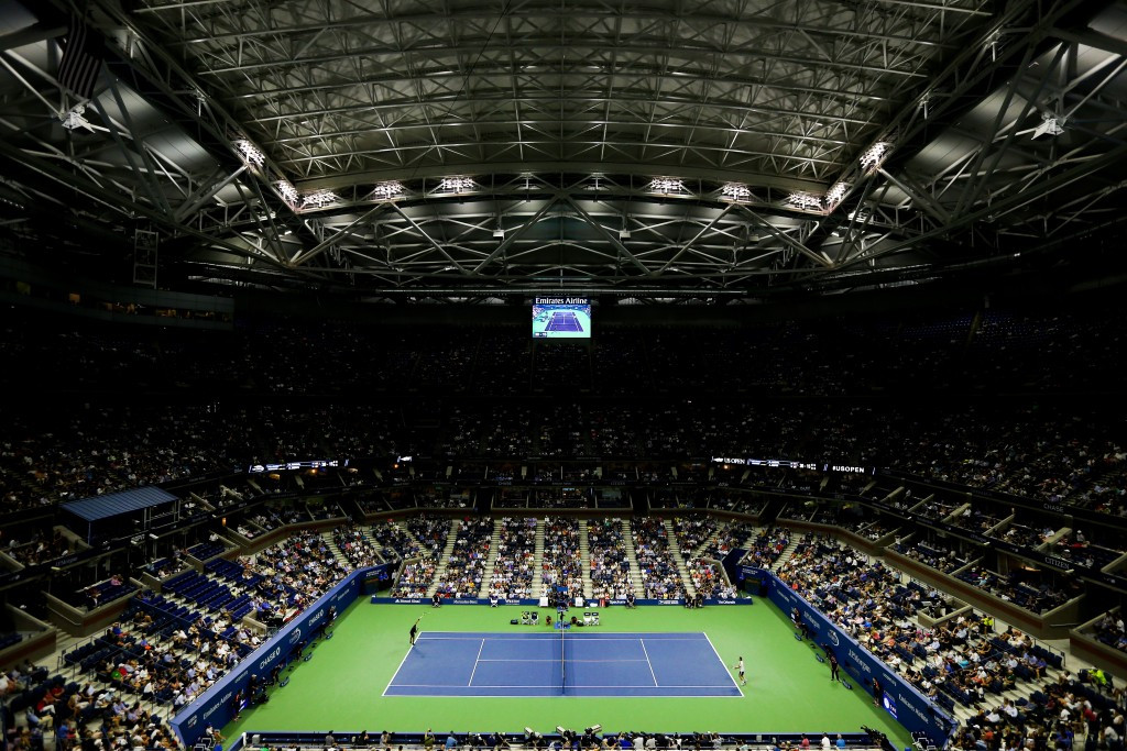 The match took place under the roof at the Arthur Ashe Stadium ©Getty Images