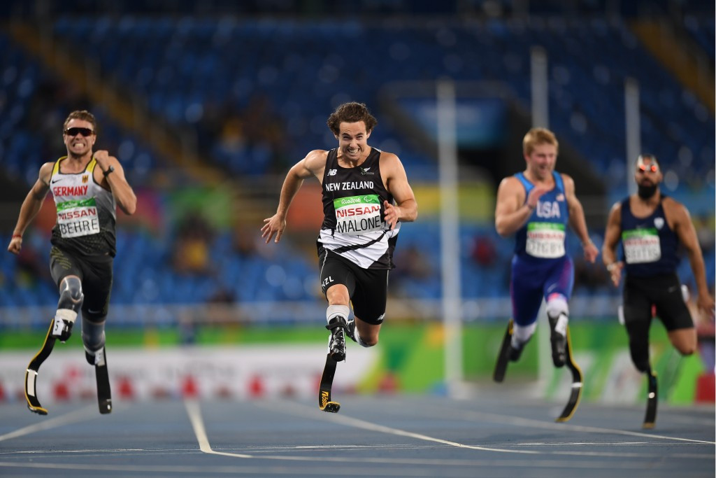 New Zealand’s Liam Malone powered through to win the men’s 200m T44 in a Paralympic record time of 21.06 ©Getty Images