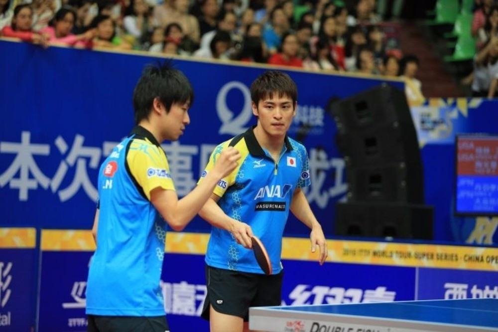 Japan's Koki Niwa and Yuya Oshima eased into the men's doubles semi-finals ©ITTF