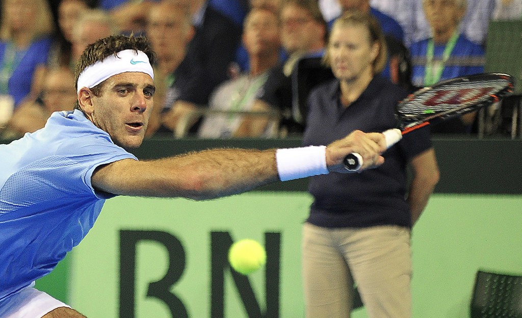 Del Potro beats Murray in five hour epic as Argentina move within brink of Davis Cup final