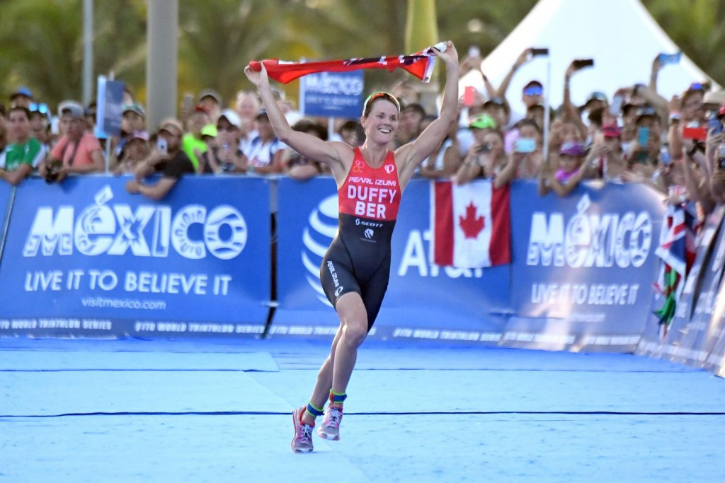 Bermuda's Flora Duffy won the World Triathlon Grand Final in Cozumel ©ITU