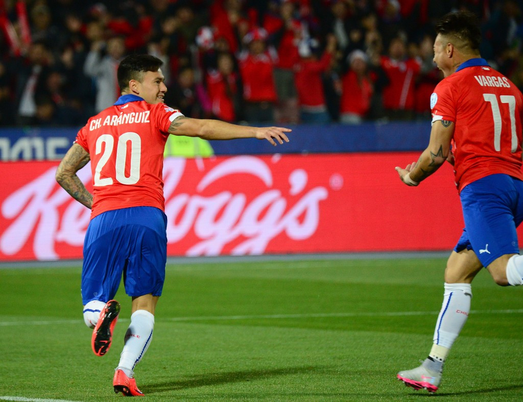 Charles Aranguiz bagged a brace as Chile beat Bolivia 5-0 ©Getty Images