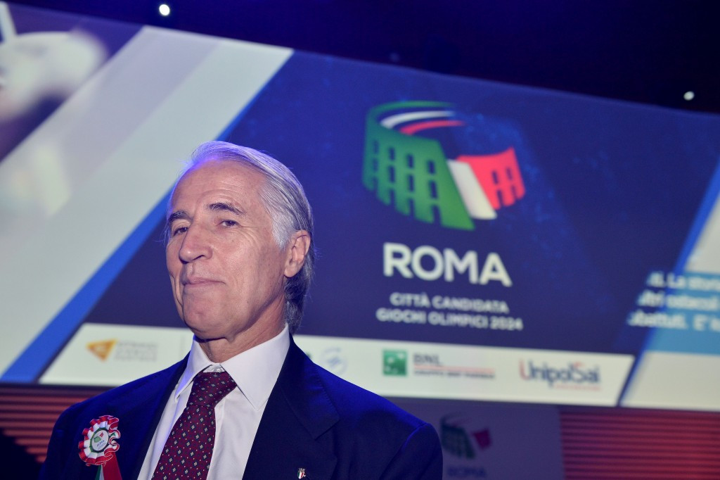 CONI President claims Italy risks "looking like a fool" if Rome withdraws from 2024 Olympic race