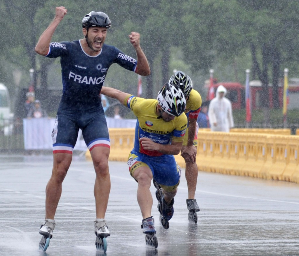 Gwendal le Pivert produced one of three French victories on a rainy day in Nanjing ©FIRS