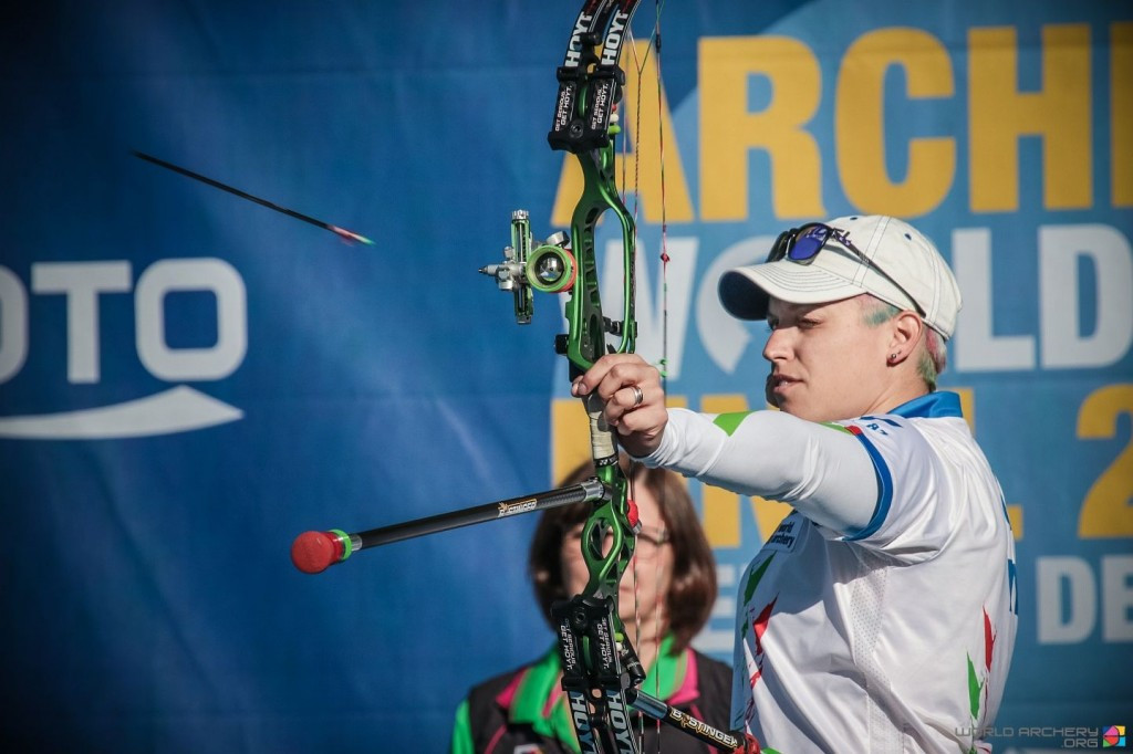 Italy's Marcella Tonioli beat number one seed and home favourite Sarah Sonnichsen ©World Archery