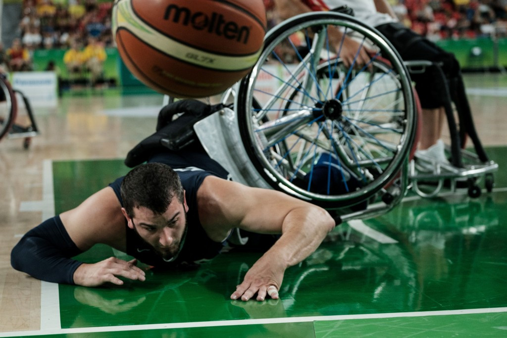 Toshirō Mutō wants full venues for the Tokyo 2020 wheelchair basketball tournaments ©Getty Images