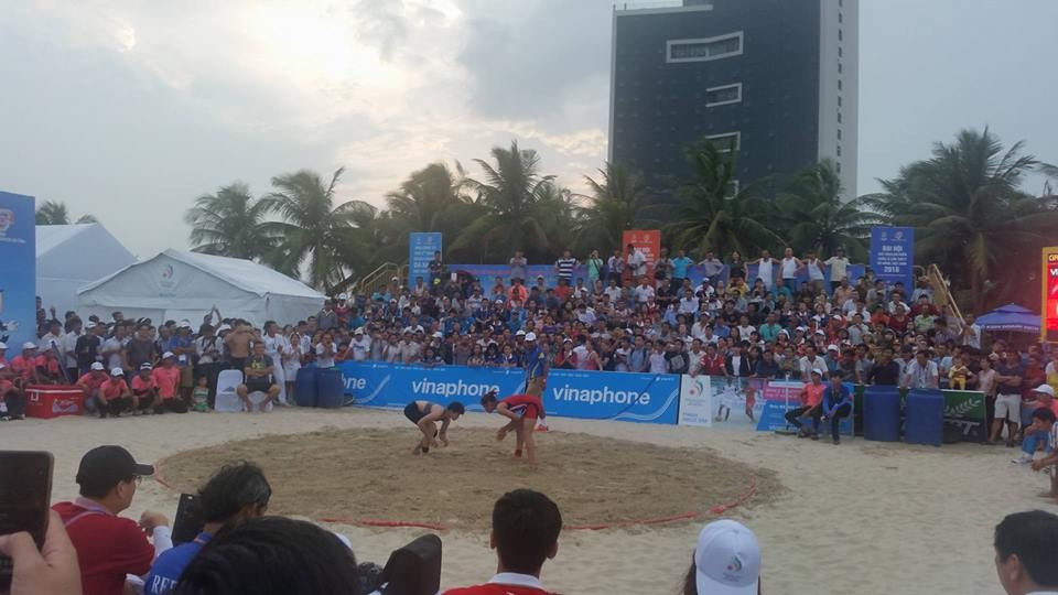 Mixed fortunes for Vietnam as wrestling and sambo medal rush begins at Asian Beach Games