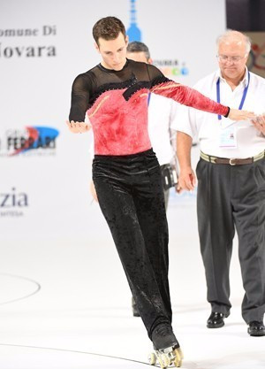 Lell wins compulsory figures gold at FIRS Artistic Roller Skating World Championships 