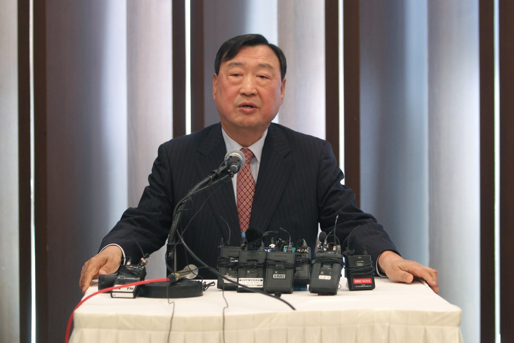 Lee Hee-beom has defended all Pyeongchang 2018 construction contracts during the World Press Briefing ©Getty Images