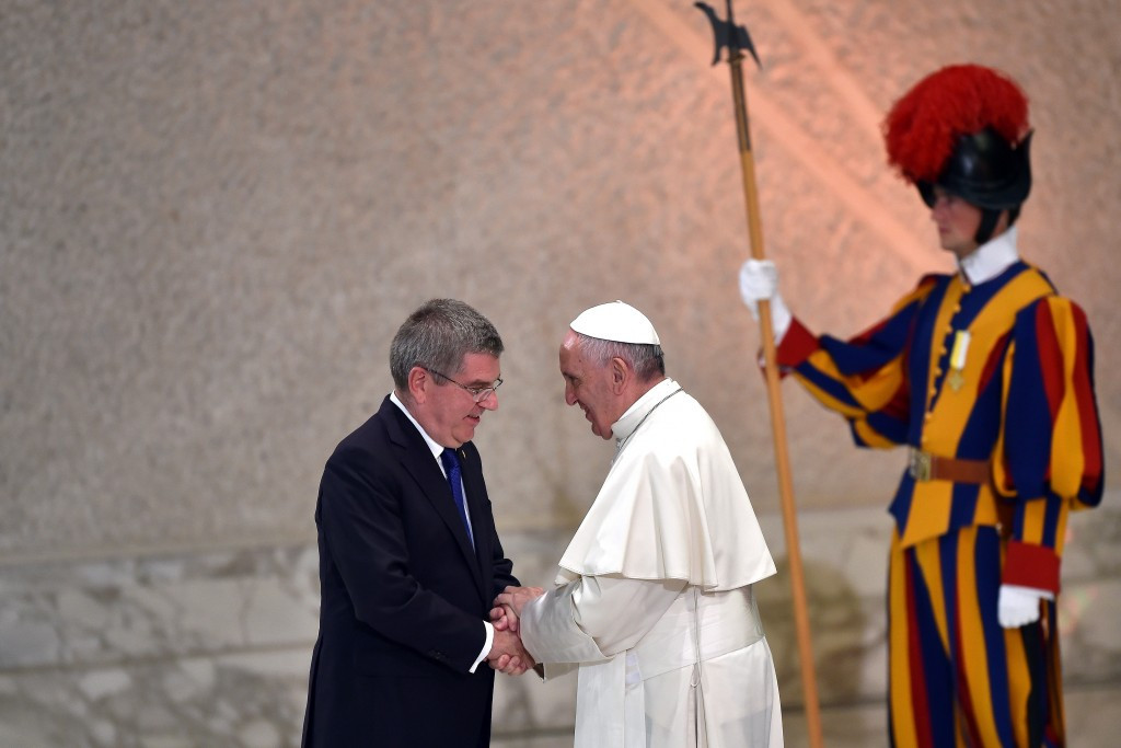 Thomas Bach (left) has accused the Rome City Council of taking a "politically motivated" decision ©Getty Images
